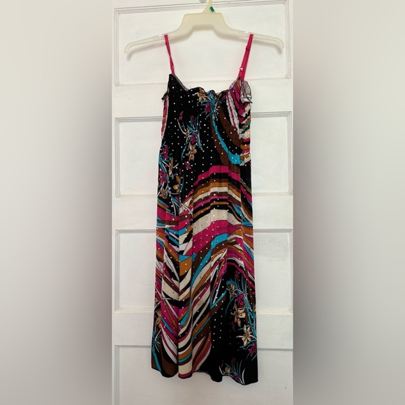 Sun Style NYC Sequined, Floral & Mesmerizing Swirl Sun Dress 1X - Picture 4 of 7